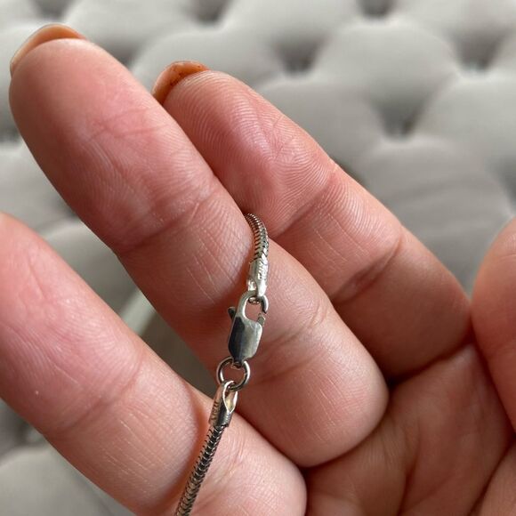 Sterling silver Italian designer pendent necklace - Picture 5 of 5